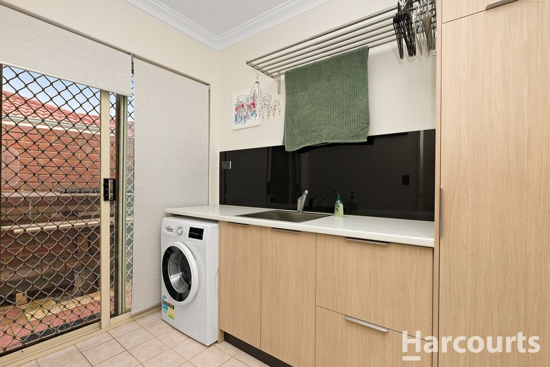 Photo - 4/67 Abbotswood Parkway, Erskine WA 6210 - Image 11