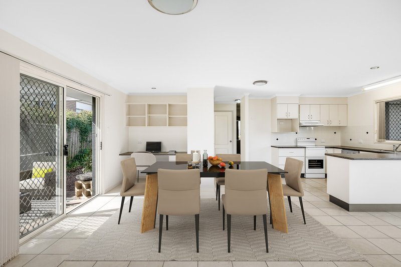 Photo - 4/67 Drummond Street, Rangeville QLD 4350 - Image 4