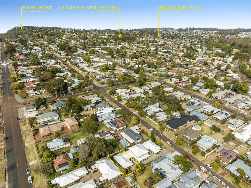 Photo - 4/67 Drummond Street, Rangeville QLD 4350 - Image 13