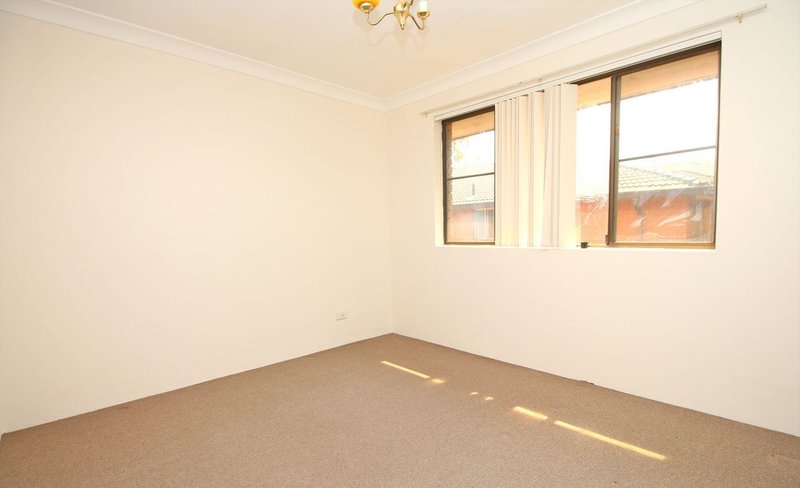 Photo - 4/67 Prospect Street, Rosehill NSW 2142 - Image 5