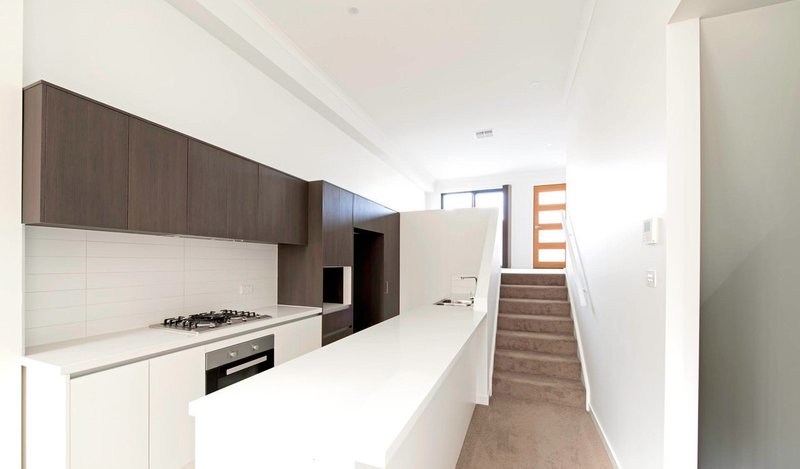Photo - 46/76 Stockman Avenue, Lawson ACT 2617 - Image 7