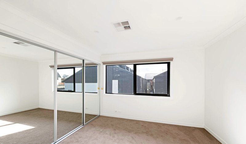 Photo - 46/76 Stockman Avenue, Lawson ACT 2617 - Image 10