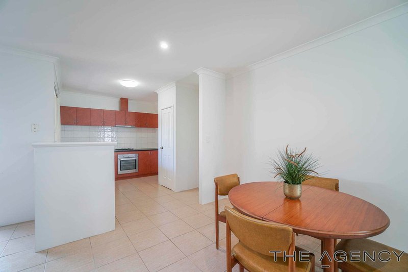 Photo - 4/68 Ivanhoe Street, Bassendean WA 6054 - Image 12