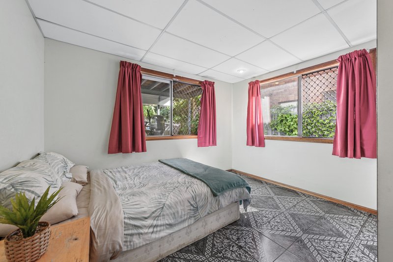 Photo - 468 Oxley Avenue, Redcliffe QLD 4020 - Image 13