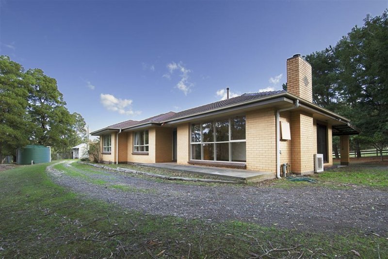 468 White Swan Road, Glen Park VIC 3352