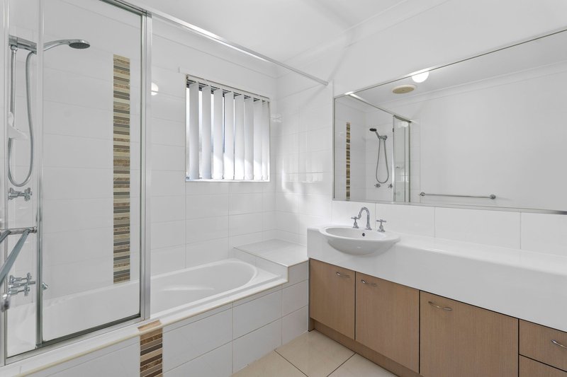 Photo - 46/99-113 Peverell Street, Hillcrest QLD 4118 - Image 6