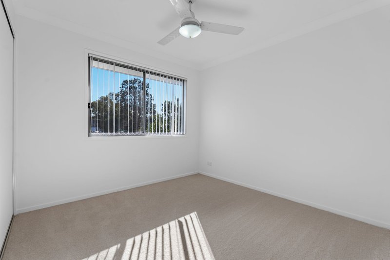 Photo - 46/99-113 Peverell Street, Hillcrest QLD 4118 - Image 7