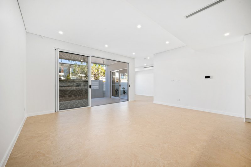 Photo - 46a & 46b Greenway Parade, Revesby NSW 2212 - Image 18