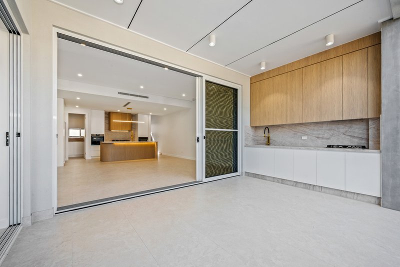 Photo - 46a & 46b Greenway Parade, Revesby NSW 2212 - Image 28