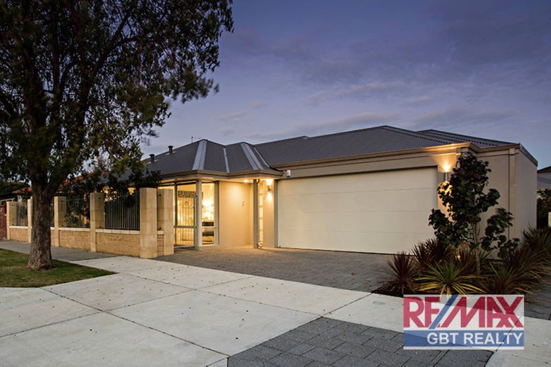 Photo - 46a, b, c Milford Way, Nollamara WA 6061 - Image 2