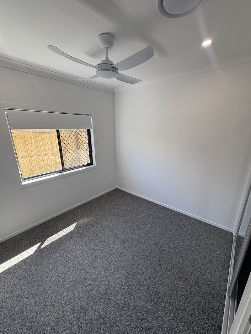 Photo - 46a Blackwell Street, Hillcrest QLD 4118 - Image 13