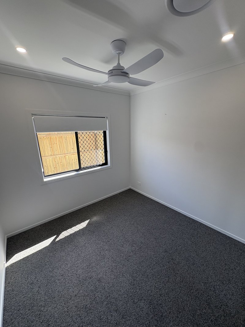 Photo - 46a Blackwell Street, Hillcrest QLD 4118 - Image 14