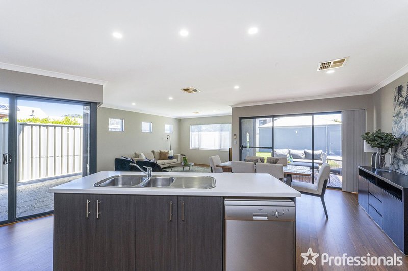 Photo - 46A Penguin Road, Shoalwater WA 6169 - Image 18