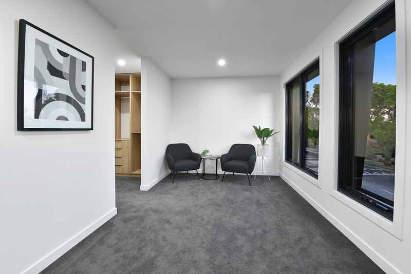 Photo - 46A Roland Avenue, Strathmore VIC 3041 - Image 9