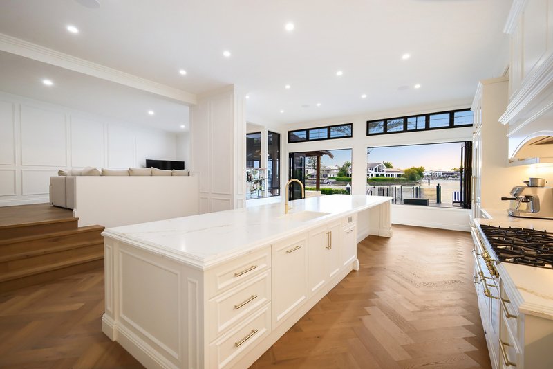 Photo - 46A Sunset Boulevard, Surfers Paradise QLD 4217 - Image 9