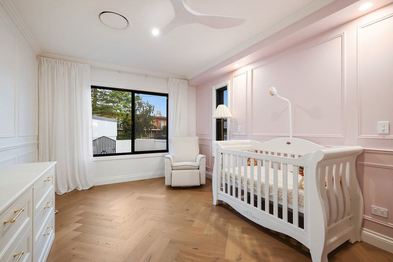 Photo - 46A Sunset Boulevard, Surfers Paradise QLD 4217 - Image 14