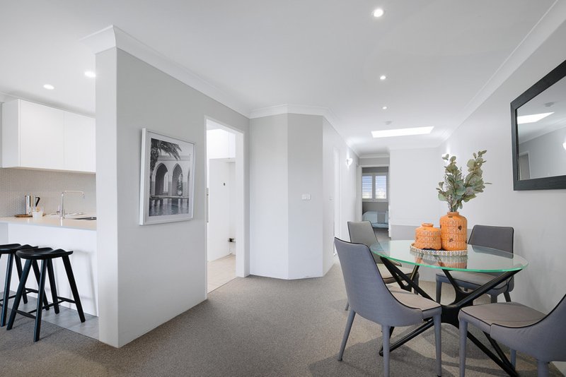 Photo - 4/7-15 Grasmere Road, Cremorne NSW 2090 - Image 3