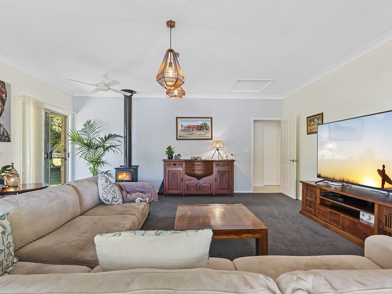 Photo - 47-51 Cavanagh Place, Ningi QLD 4511 - Image 4