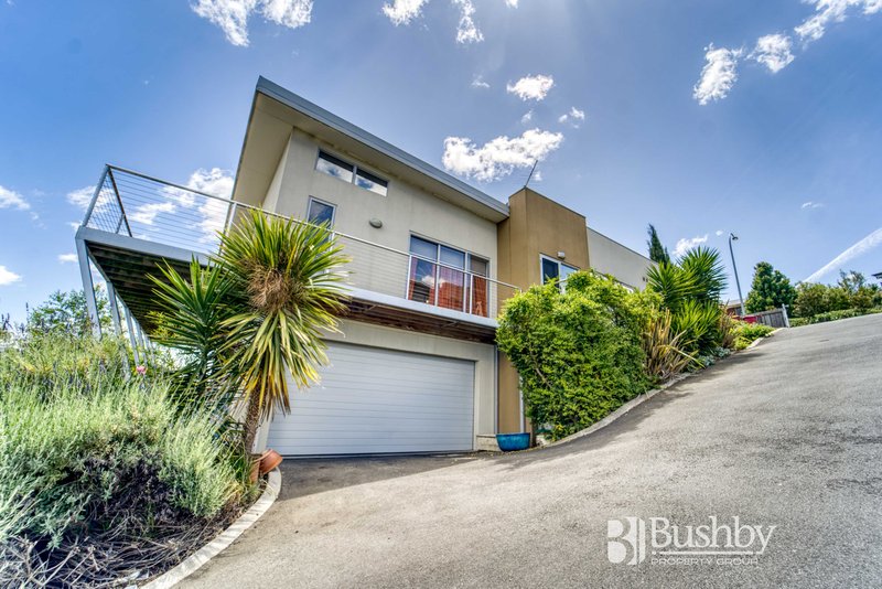 Photo - 4/7-9 Monet Place, Newnham TAS 7248 - Image 3