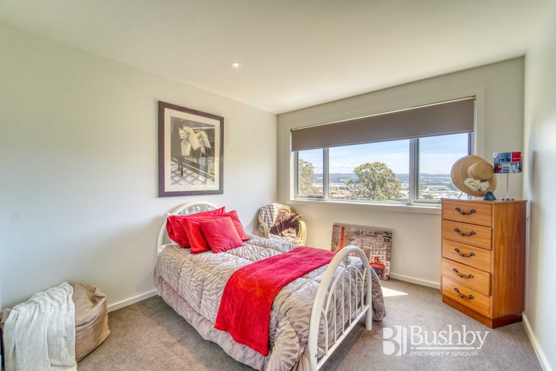 Photo - 4/7-9 Monet Place, Newnham TAS 7248 - Image 15