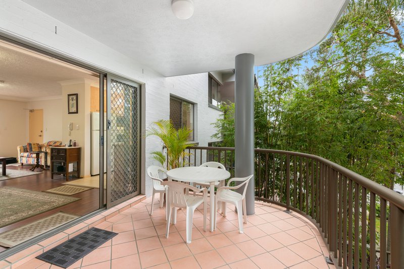 Photo - 4/7-9 Teemangum Street, Tugun QLD 4224 - Image 2