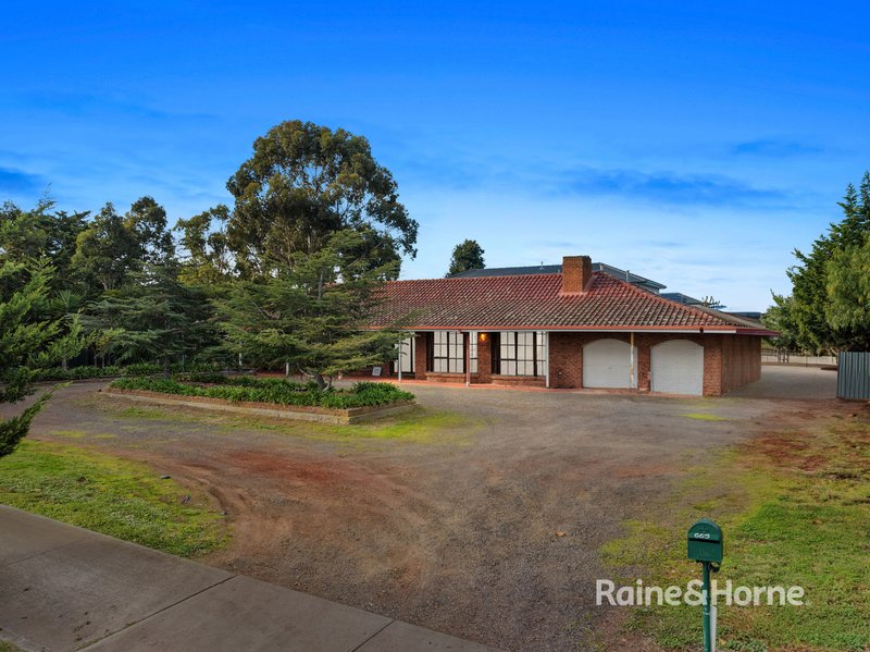 Photo - 47 Abbotswood Drive, Hoppers Crossing VIC 3029 - Image 17