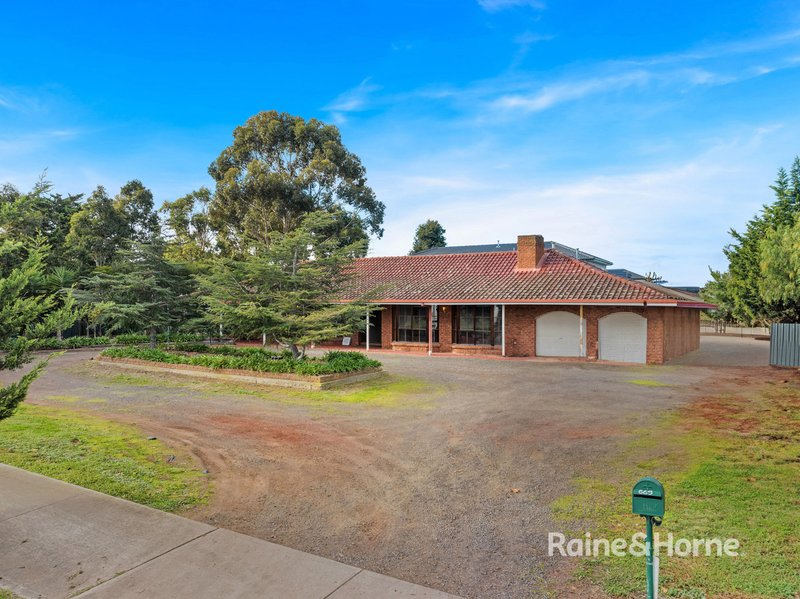 Photo - 47 Abbotswood Drive, Hoppers Crossing VIC 3029 - Image 18