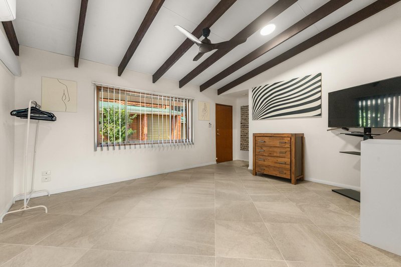 Photo - 4/7 Albert Street, Eagleby QLD 4207 - Image 5