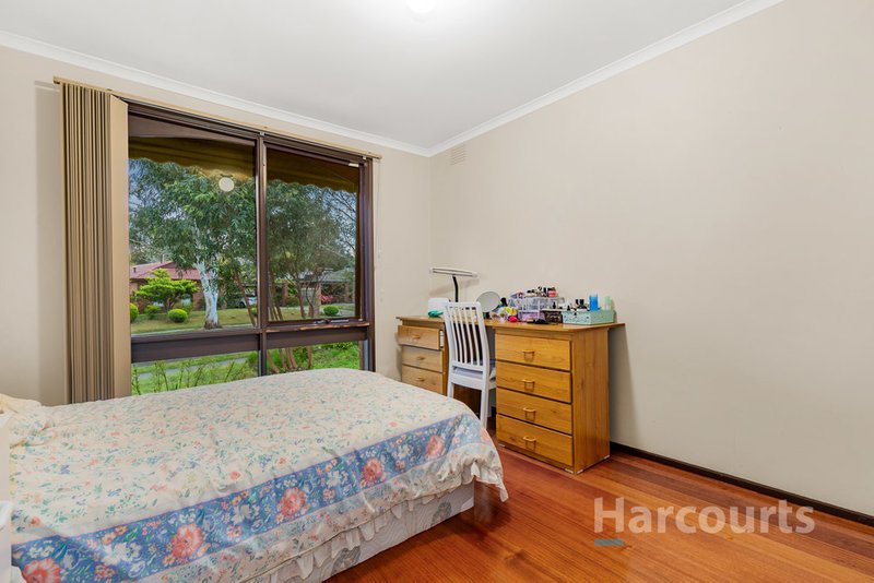 Photo - 47 Alderford Drive, Wantirna VIC 3152 - Image 5