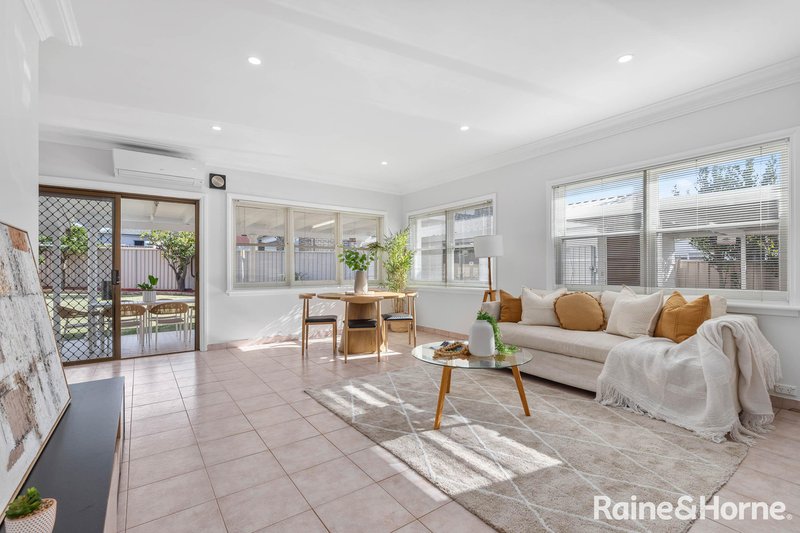 Photo - 47 Alfred Street, Clemton Park NSW 2206 - Image 2