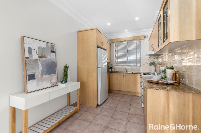 Photo - 47 Alfred Street, Clemton Park NSW 2206 - Image 4