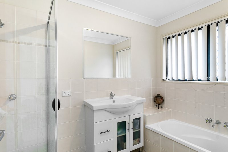 Photo - 47 Amity Drive, Rothwell QLD 4022 - Image 5