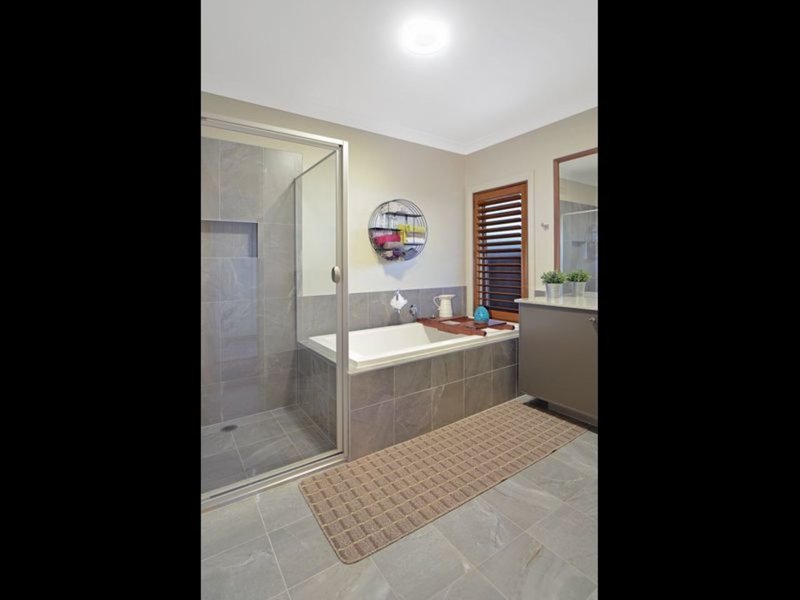 Photo - 47 Anson Street, Sanctuary Point NSW 2540 - Image 13