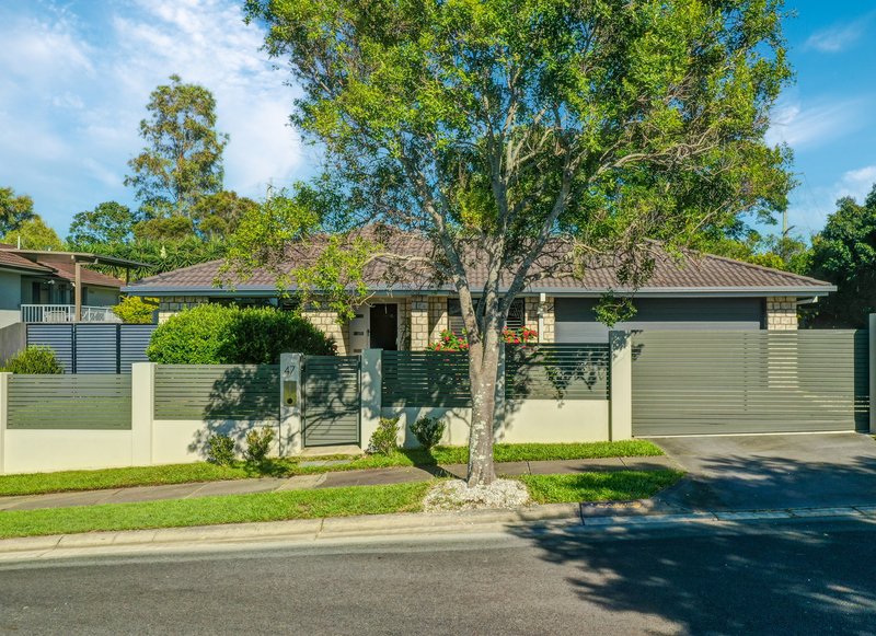 Photo - 47 Antonson Crescent, Mudgeeraba QLD 4213 - Image 2