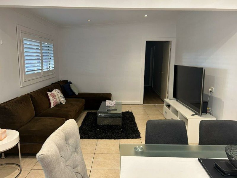 Photo - 47 Ashcroft Avenue, Casula NSW 2170 - Image 2