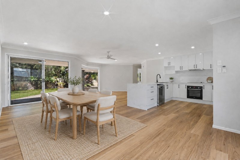 Photo - 47 Ashley Road, Chermside West QLD 4032 - Image 4