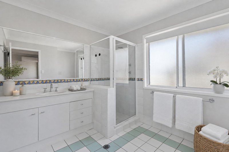 Photo - 47 Ashley Road, Chermside West QLD 4032 - Image 10