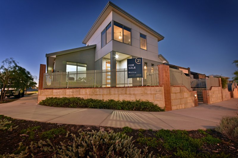 47 Aviator Boulevard, Clarkson WA 6030