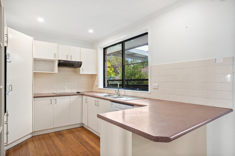 Photo - 47 Barton Drive, Kiama Downs NSW 2533 - Image 2