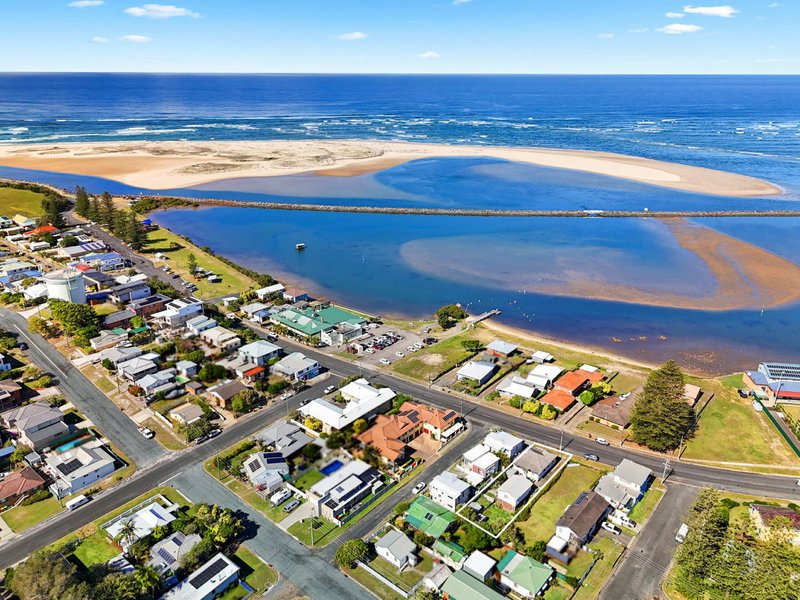 Photo - 47 Beach Street, Harrington NSW 2427 - Image 1