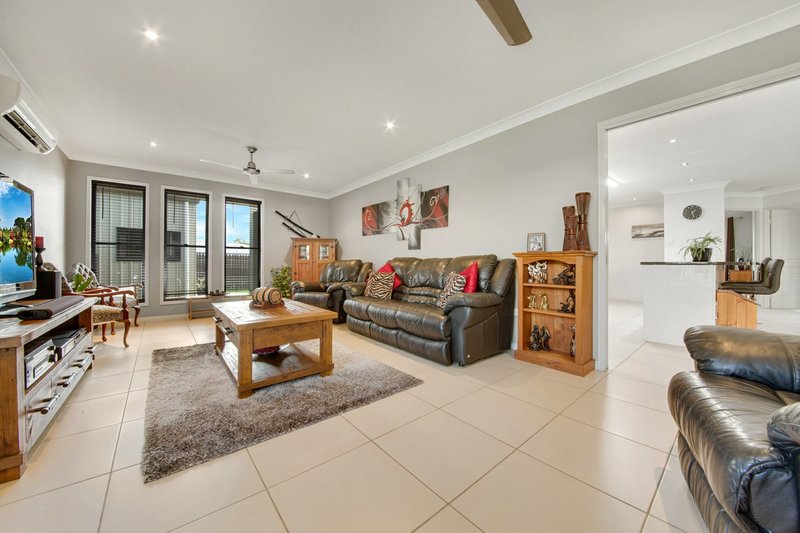 Photo - 47 Bevington Street, Tannum Sands QLD 4680 - Image 5