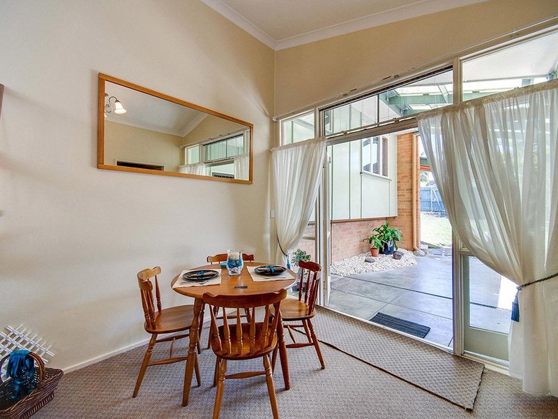 Photo - 47 Birra Street, Chermside West QLD 4032 - Image 8