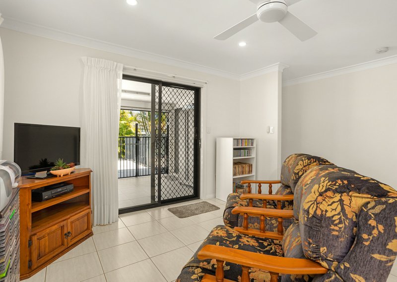 Photo - 47 Bluehaven Drive, Old Bar NSW 2430 - Image 6