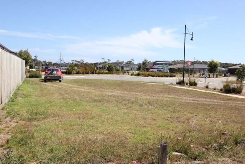 47 Boardwalk Boulevard, Cowes VIC 3922