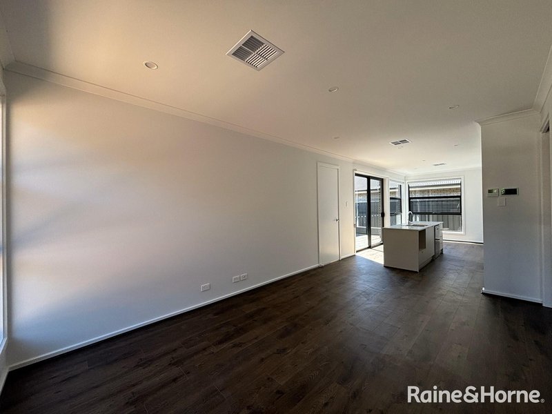 Photo - 47 Boardwalk Drive, Paralowie SA 5108 - Image 3