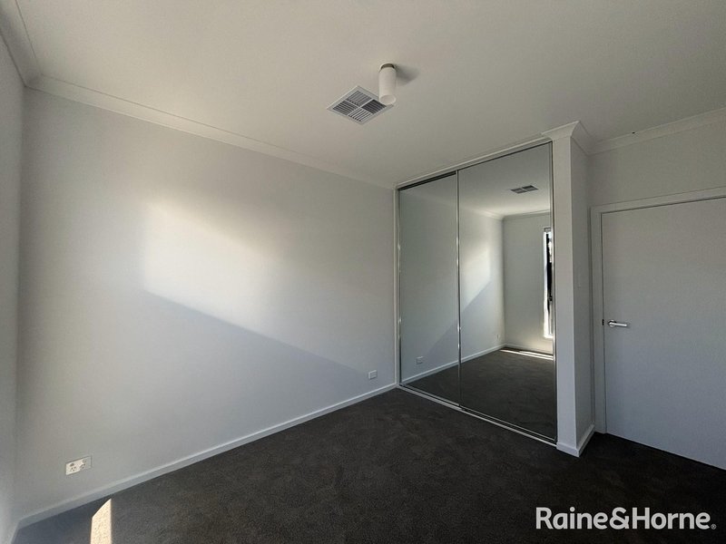 Photo - 47 Boardwalk Drive, Paralowie SA 5108 - Image 7