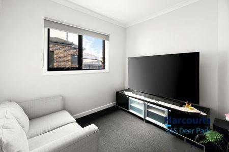 Photo - 4/7 Boisdale Avenue, Sunshine North VIC 3020 - Image 2