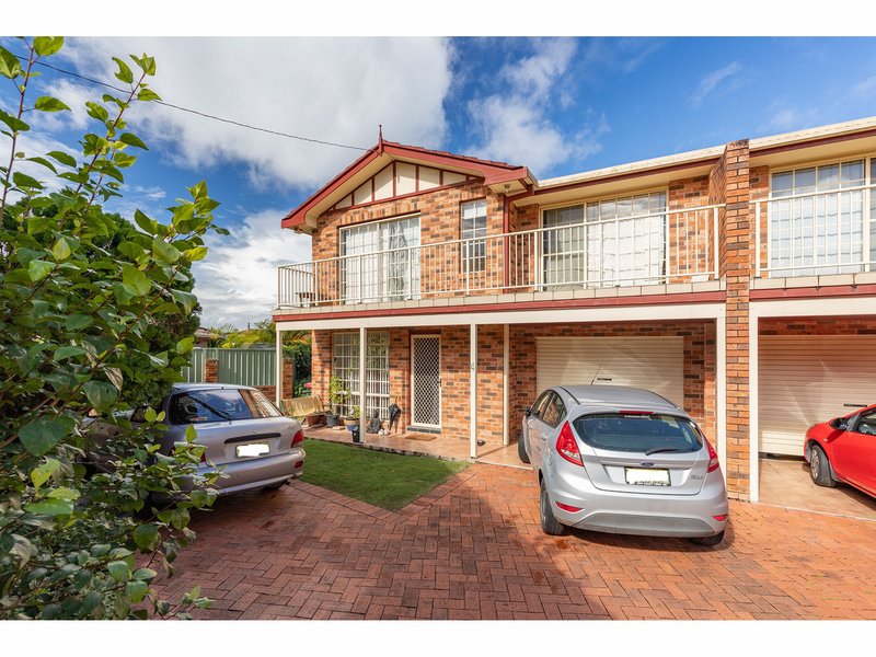 Photo - 4/7 Bonventi Close, Tuncurry NSW 2428 - Image 4