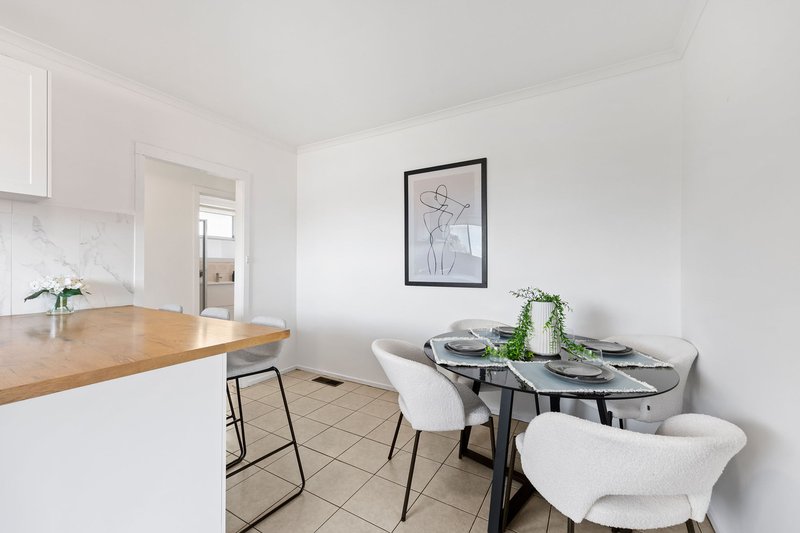 Photo - 4/7 Boston Road, Lalor VIC 3075 - Image 9