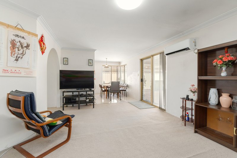 Photo - 47 Bottlebrush Drive, Morley WA 6062 - Image 12